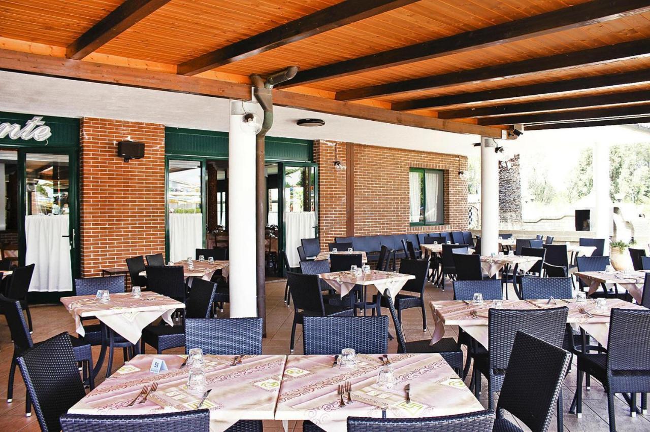 Apartment In Cecina Mare With Outdoor Pool Marina di Cecina Extérieur photo